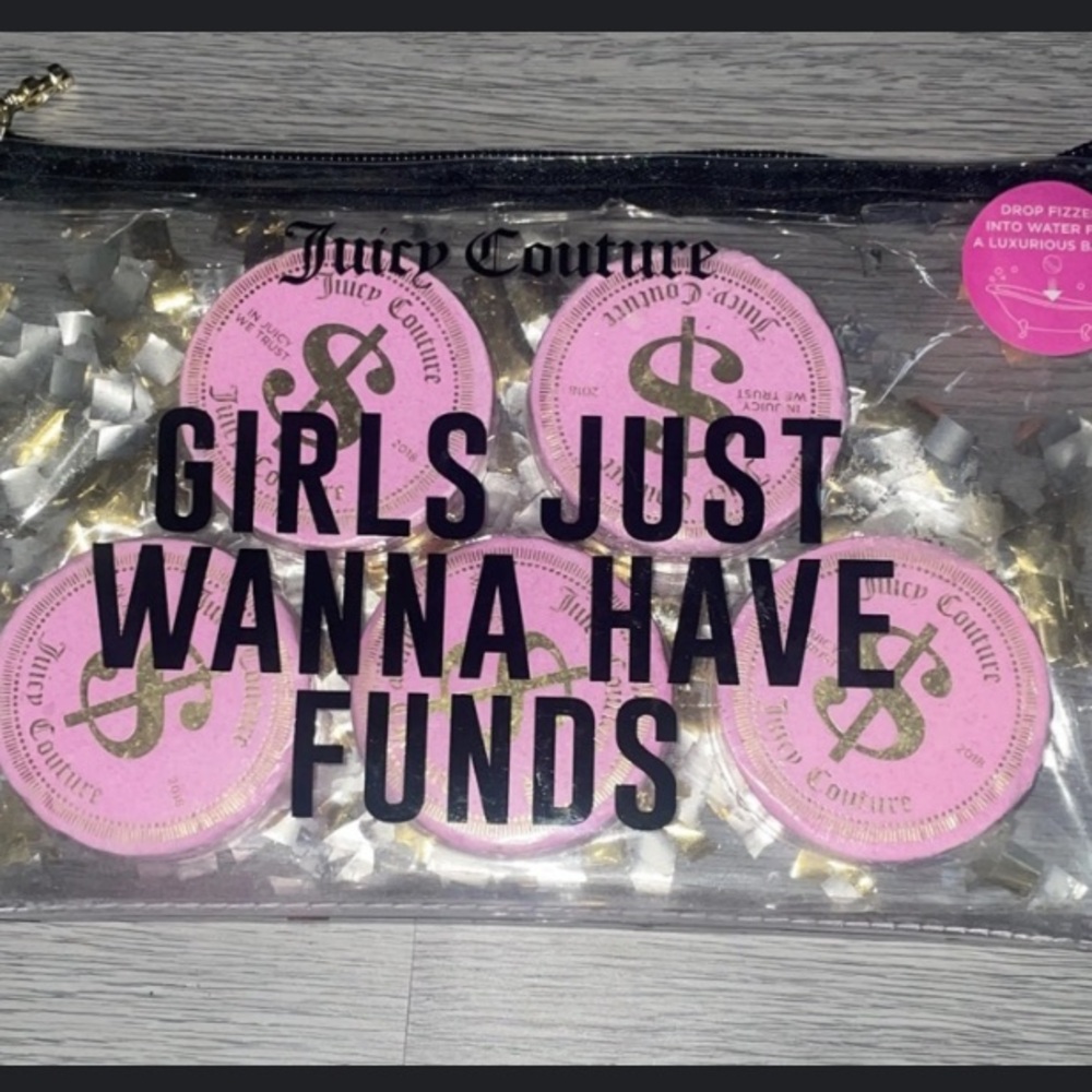 Juicy Couture bath bombs